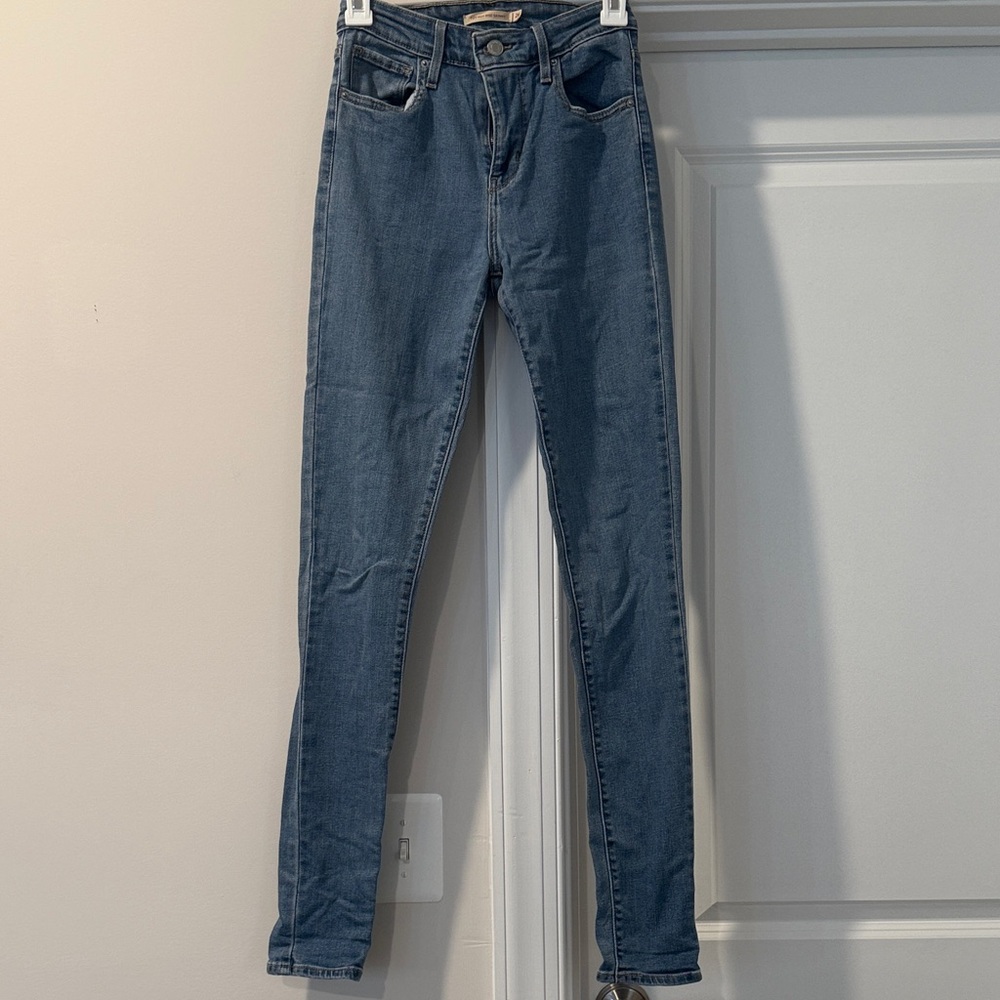 Levi's Women's Skinny Jeans in Blue
